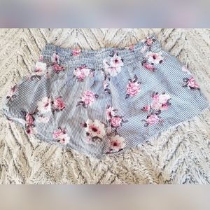 Ivy+Main Comfy floral and striped shorts